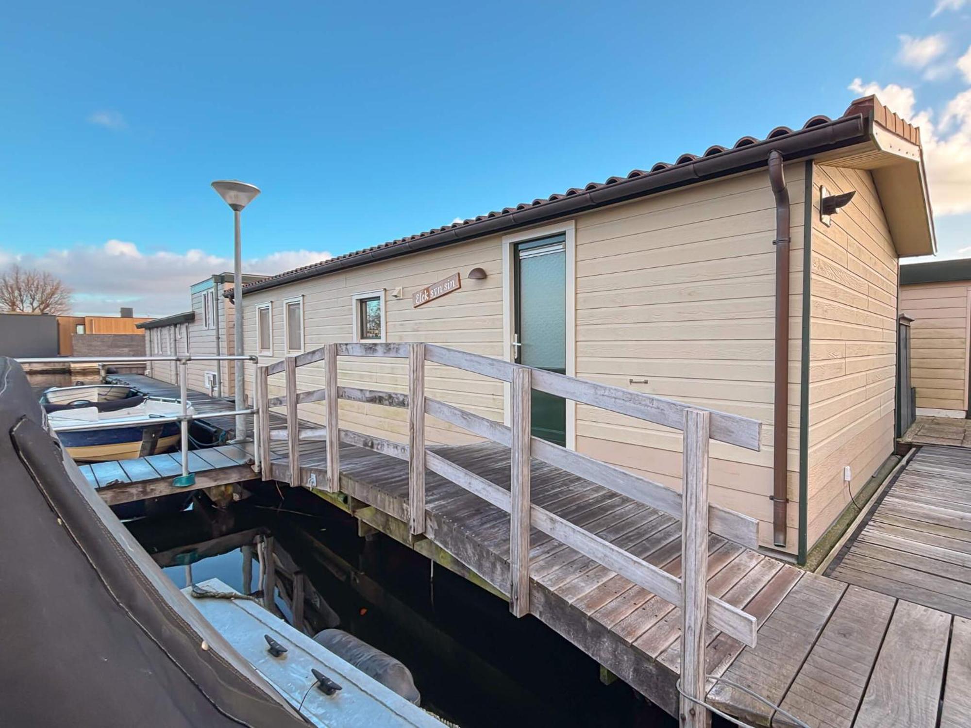 פינקפיין Visserslust Rooms, Apartments And Houseboats מראה חיצוני תמונה