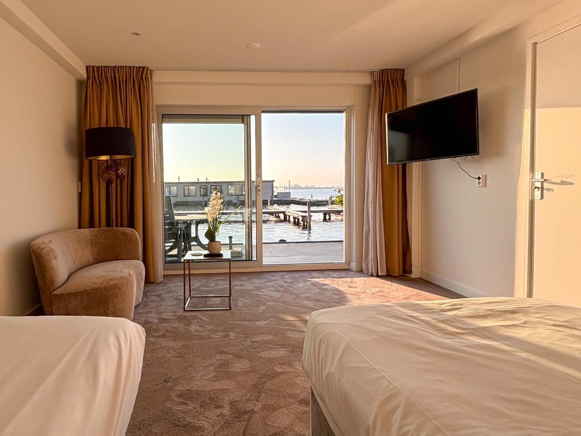 פינקפיין Visserslust Rooms, Apartments And Houseboats מראה חיצוני תמונה